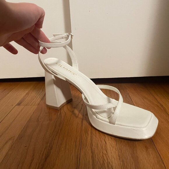 Ankle Wrap White Liliana Block high heelsSize... - Picture 4 of 8